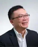 廖群